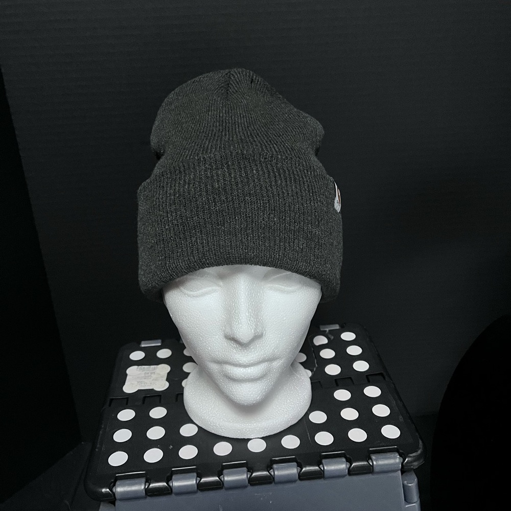 Carhartt Charcoal Knit Beanie
1 Beanie available